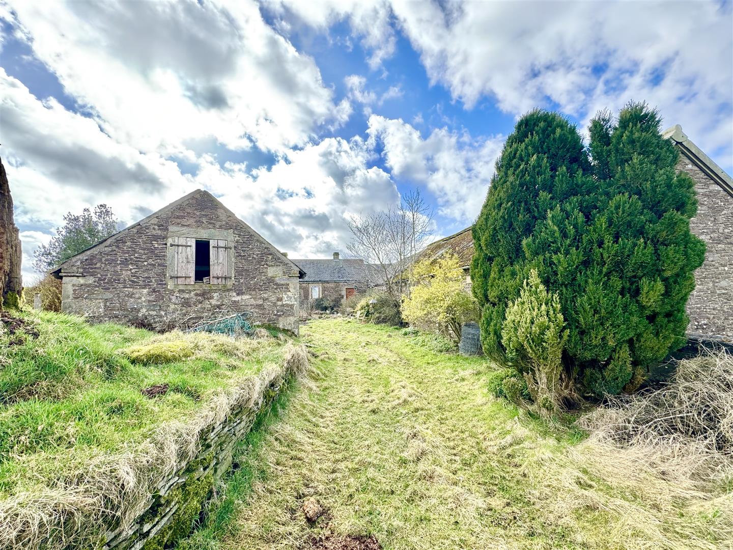 Tups Road, Kilncadzow, Carluke Residence Estate Agents